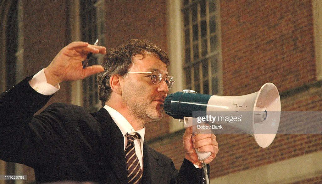 Sam Raimi director during "Spider-Man 3" On Location in New York City - June 3, 2006 at Spider-Man 3: On Location Downtown, New York City in New York City, New York, United States